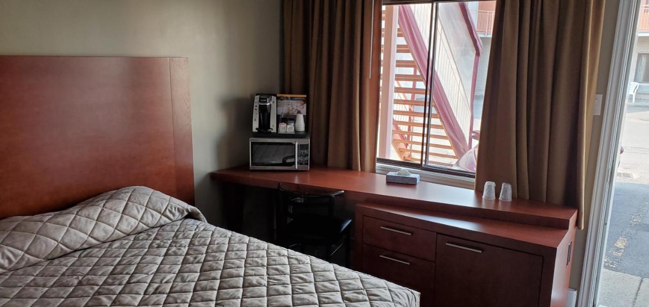 Motel Falcon Brossard Exterior foto