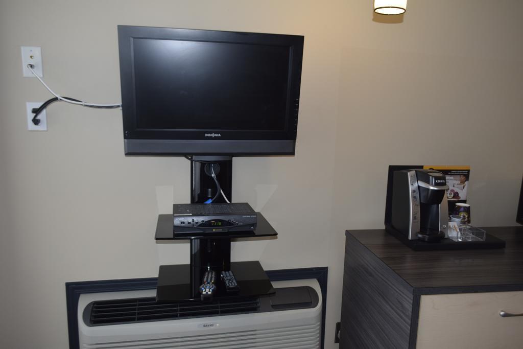 Motel Falcon Brossard Exterior foto